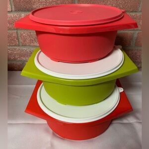Tupperware 12 Cup/2.8 L Large Tortilla Keeper
